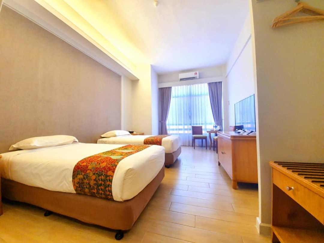 Adena Beach Resort Kuantan Eksteriør bilde