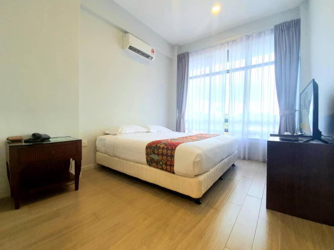 Adena Beach Resort Kuantan Eksteriør bilde
