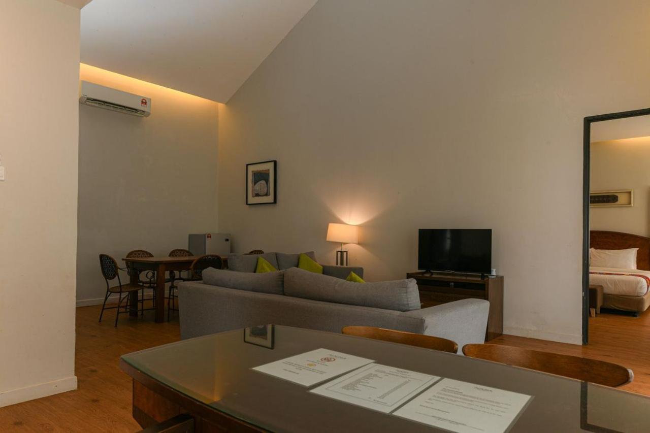 Adena Beach Resort Kuantan Eksteriør bilde
