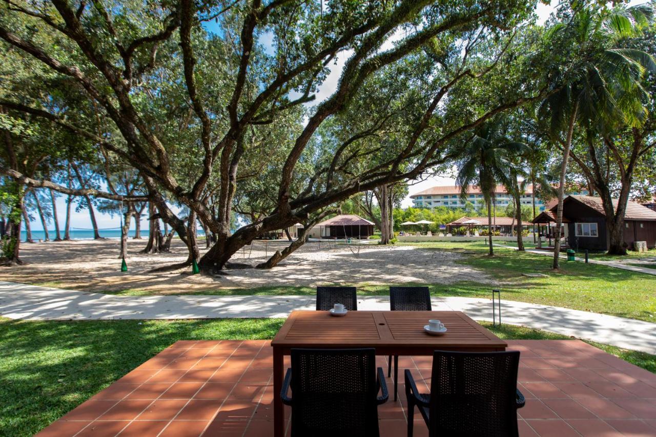 Adena Beach Resort Kuantan Eksteriør bilde